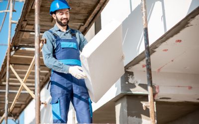 workman-warming-building-facade-2021-12-09-03-15-42-utc-min